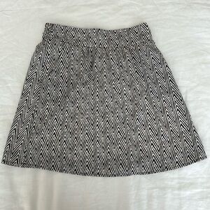 Pants Store Black & White Chevron Skirt